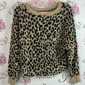 Jessica Simpson sweater pull over furry fuzzy Animal Print Crew Neck Sweater